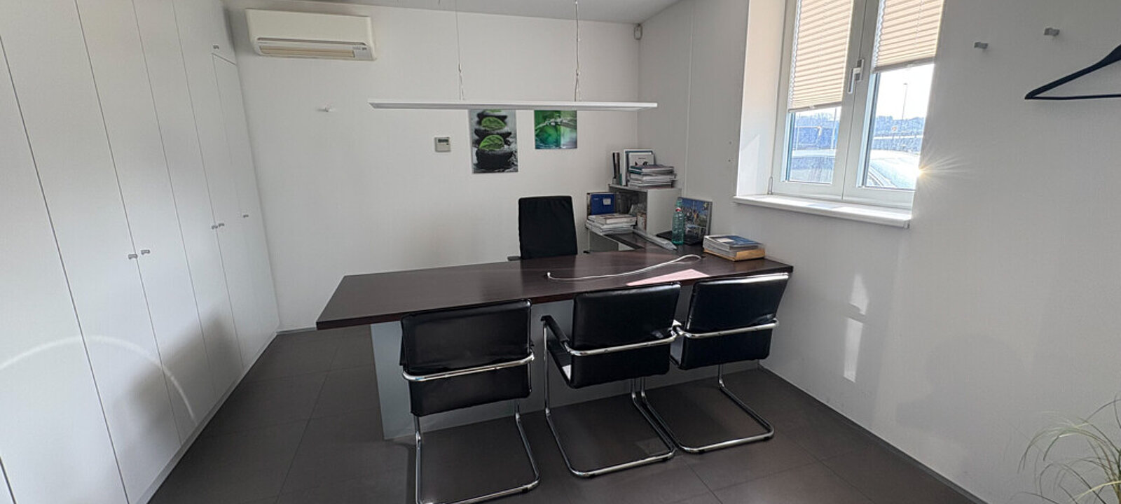 Büro