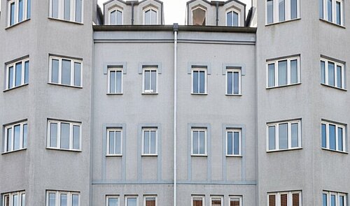 Geschäfts- u. Gesundheitszentrum Med Point
