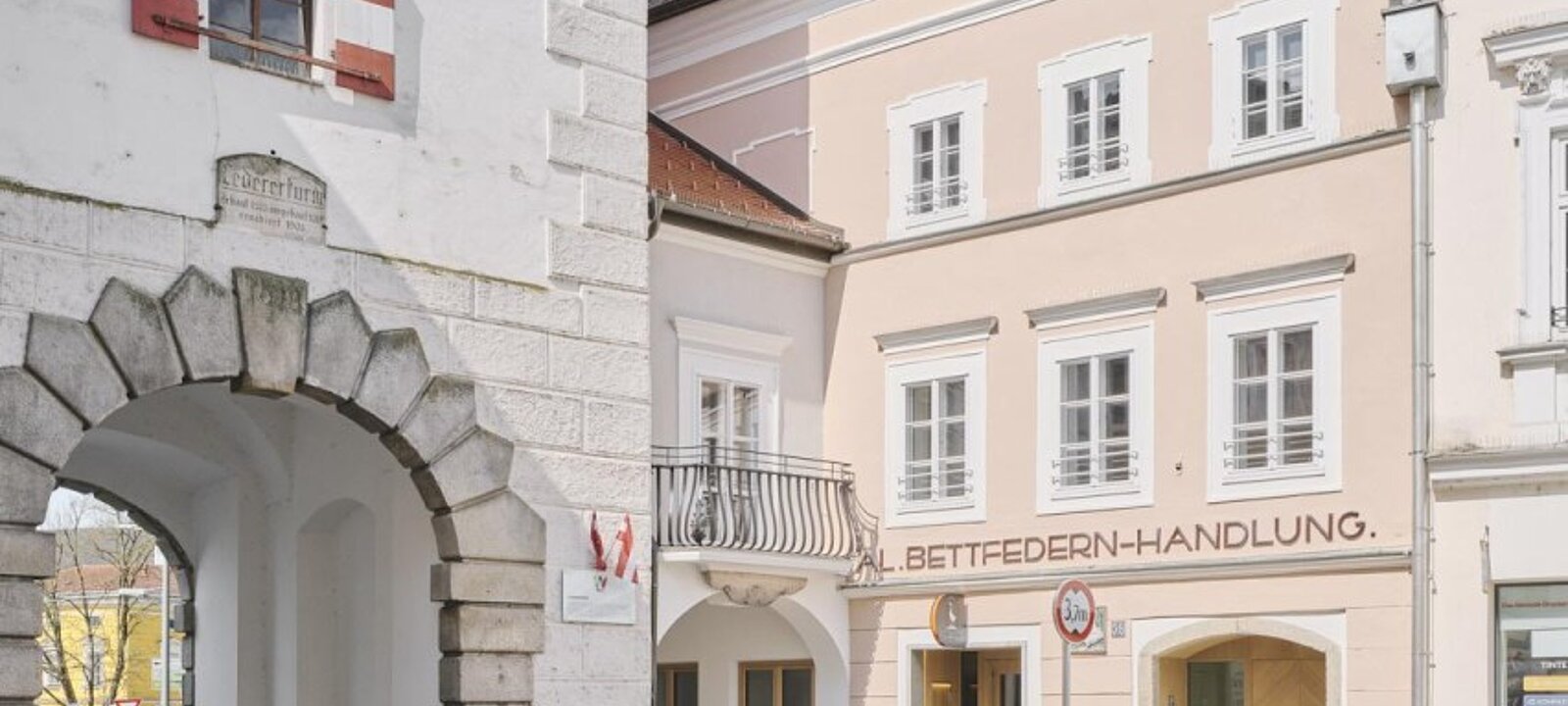 250406-01_wels_haus-am-stadtturm_Büro Top 2 Außena