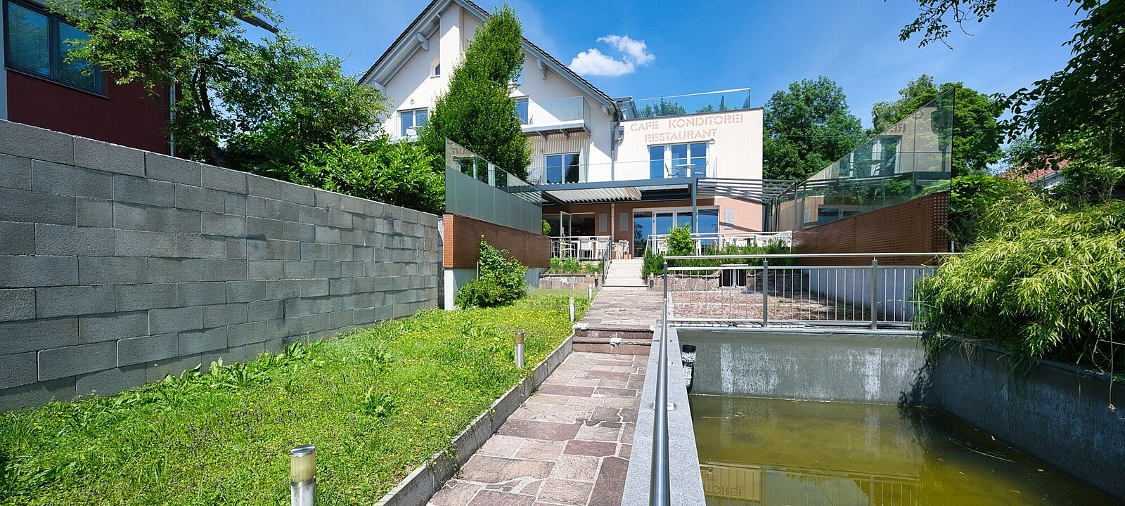 Aussenansicht DSC_3056 Aussenansicht DSC_3056