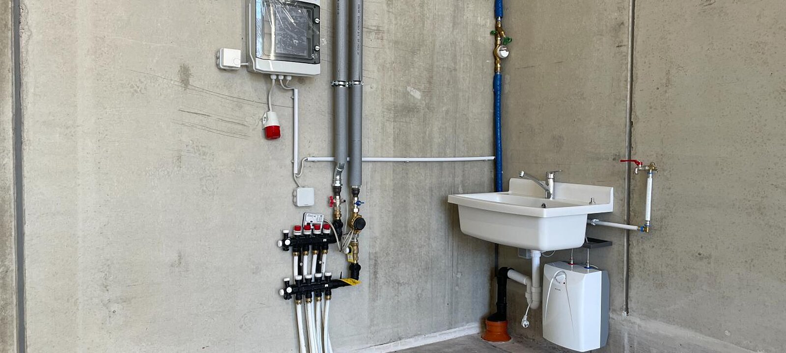 Musterbild (2) Musterbild (2)