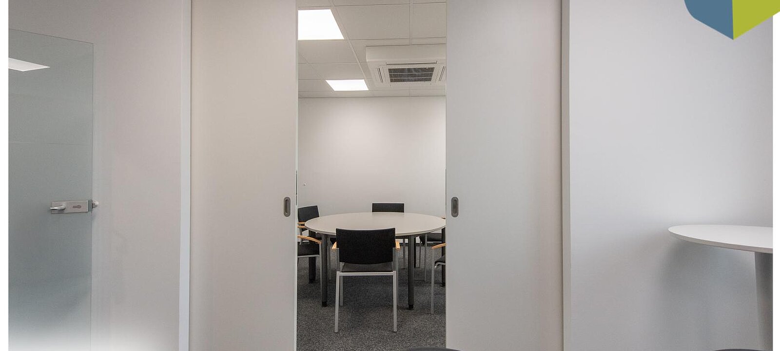 Büro 4. OG teilbar Büro 4. OG teilbar