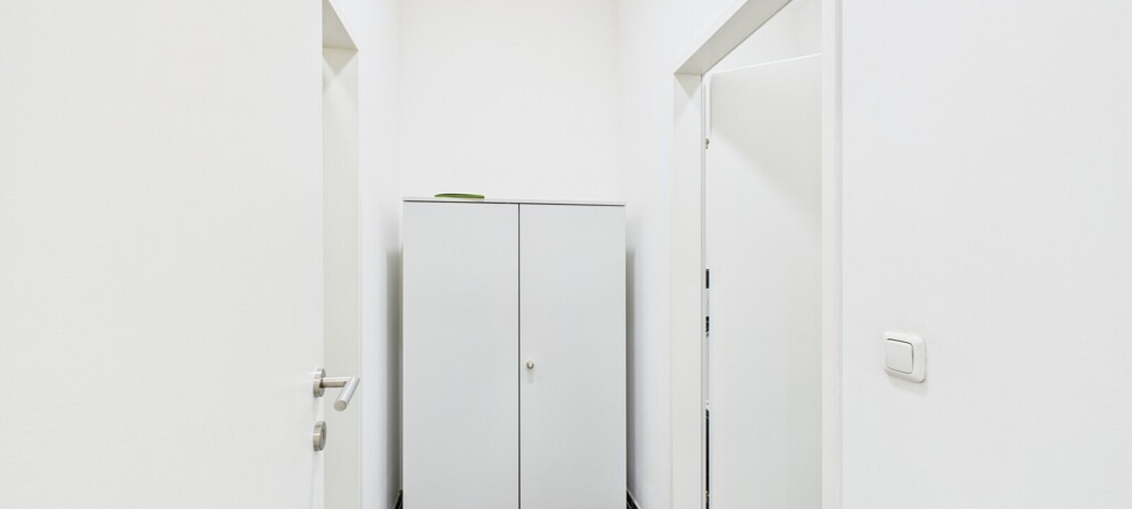 WC WC
