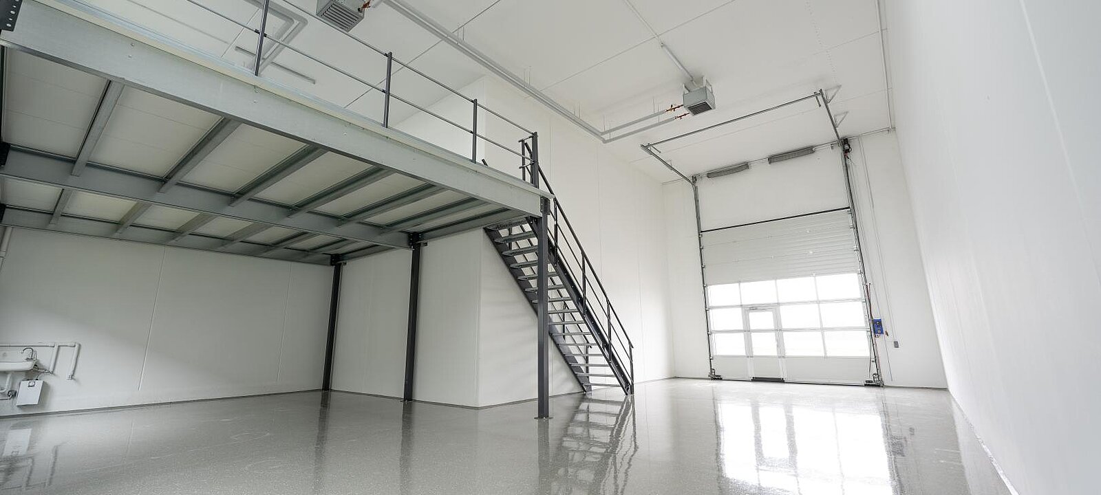 Musterbild_Zwischenebene (5) Musterbild_Zwischenebene (5)