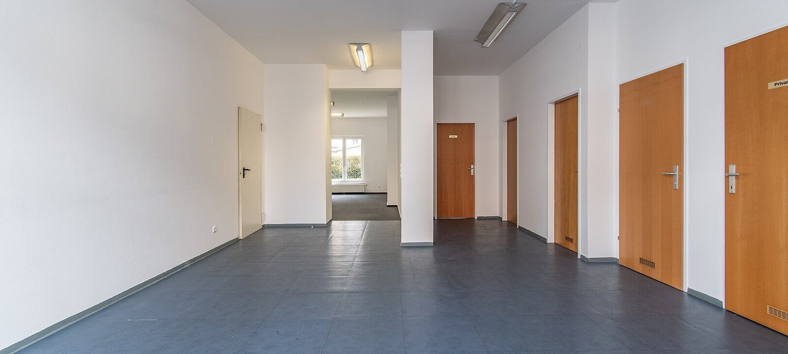 Büro-/Praxis-/Verkaufsraum II