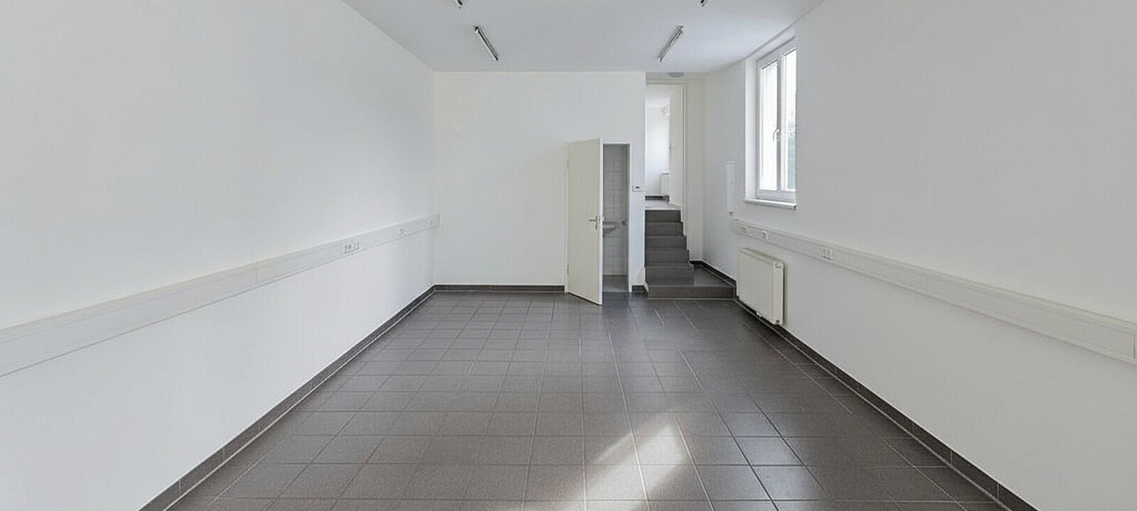 11 Geschäftsfläche