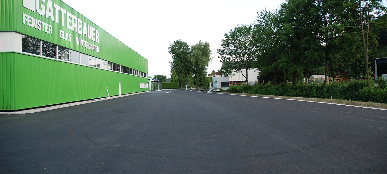 Halle Außenansicht