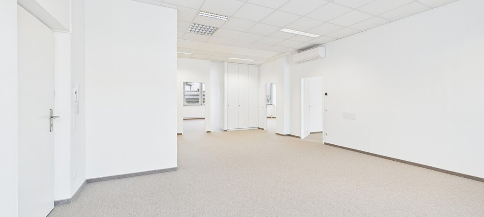 CAM02078G0-PR0089-STILL001