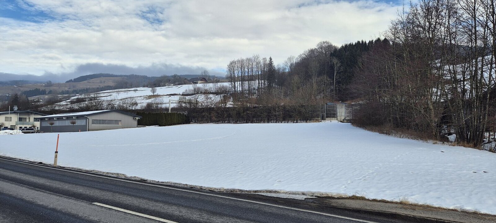 Grundstück Grundstück