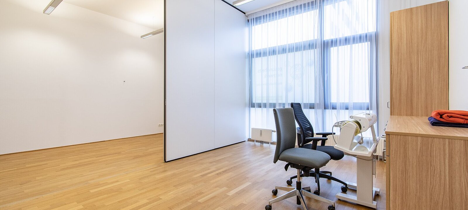 Büro/Praxis III