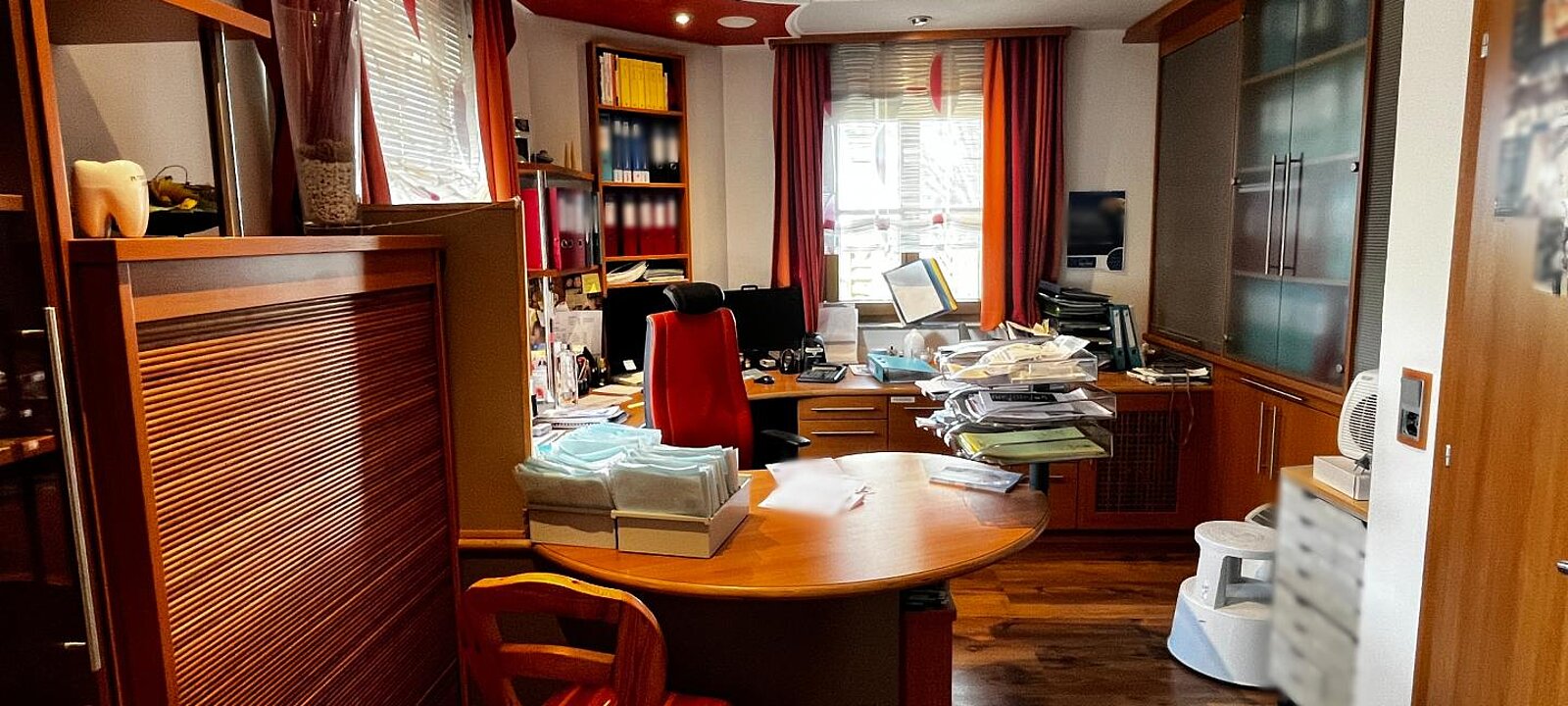 Büro