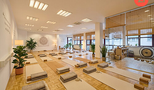 KI_Visu_Symbolbild_DametzstrTop3.02_YOGASTUDIO