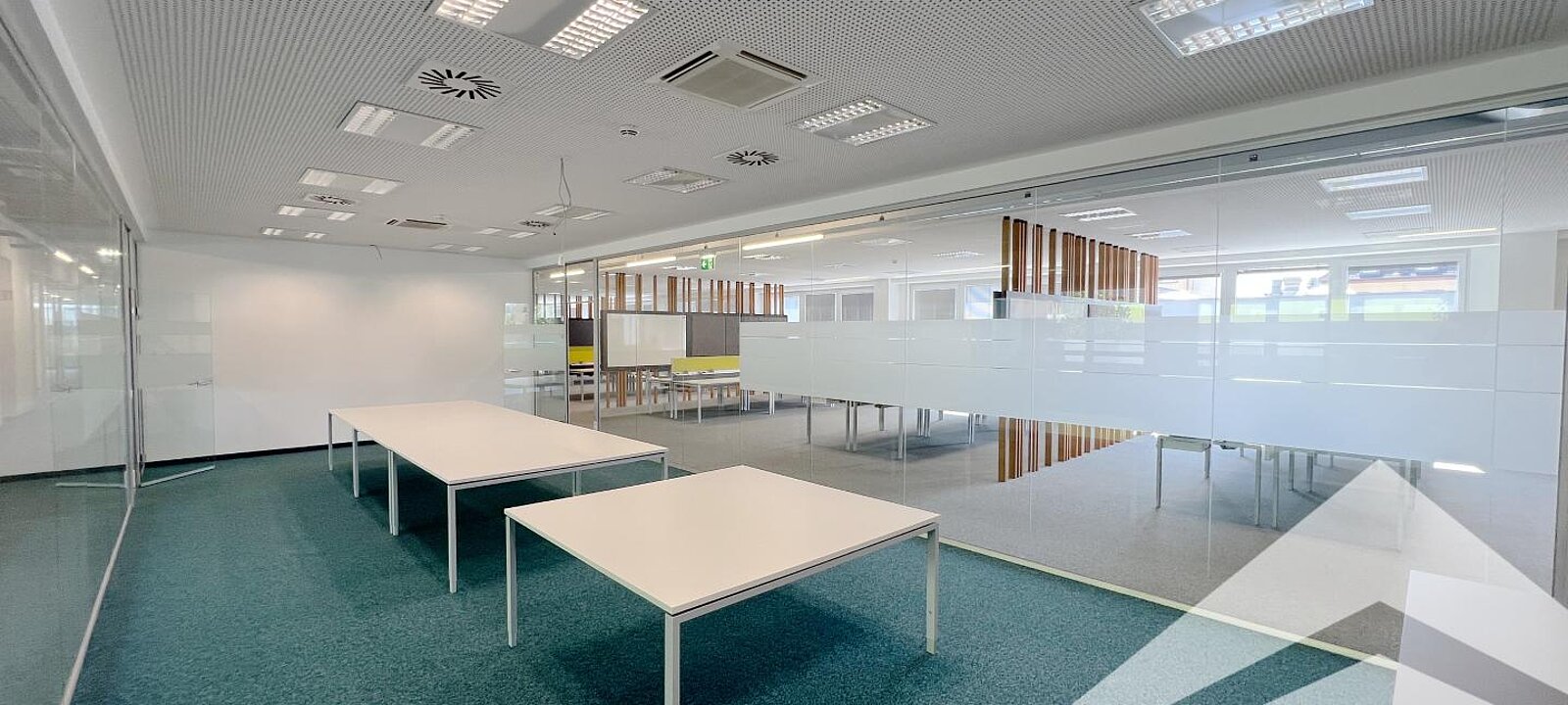 zentraler Besprechungsraum