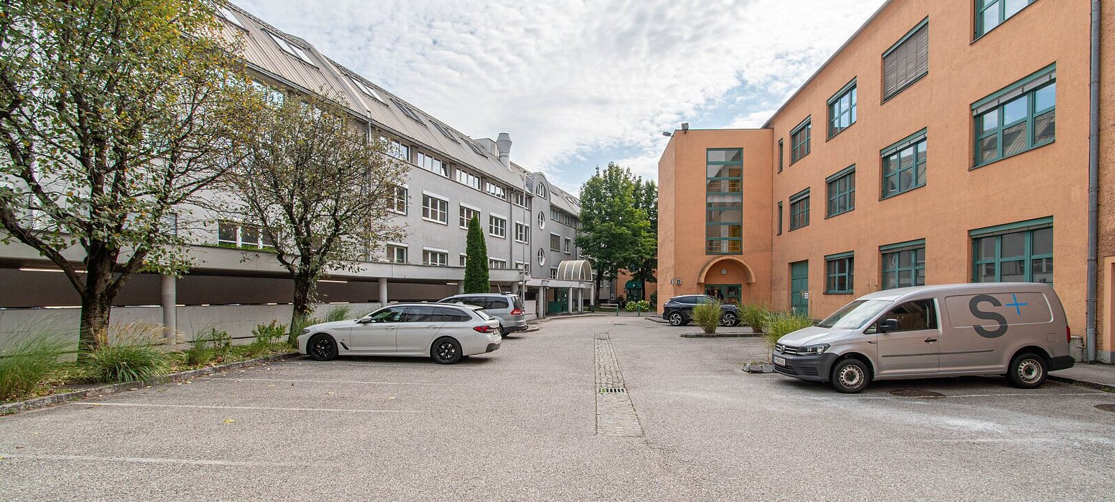 Besucherparkplätze Besucherparkplätze