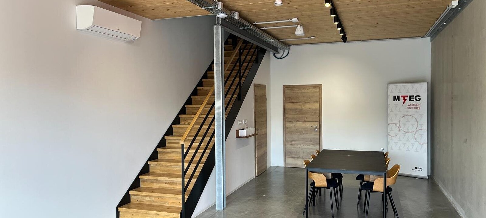 Musterbild_Ausbau_Halle (2)