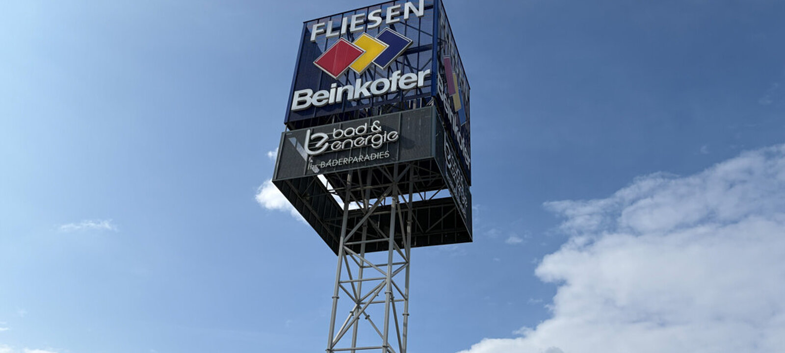 Pylon A1