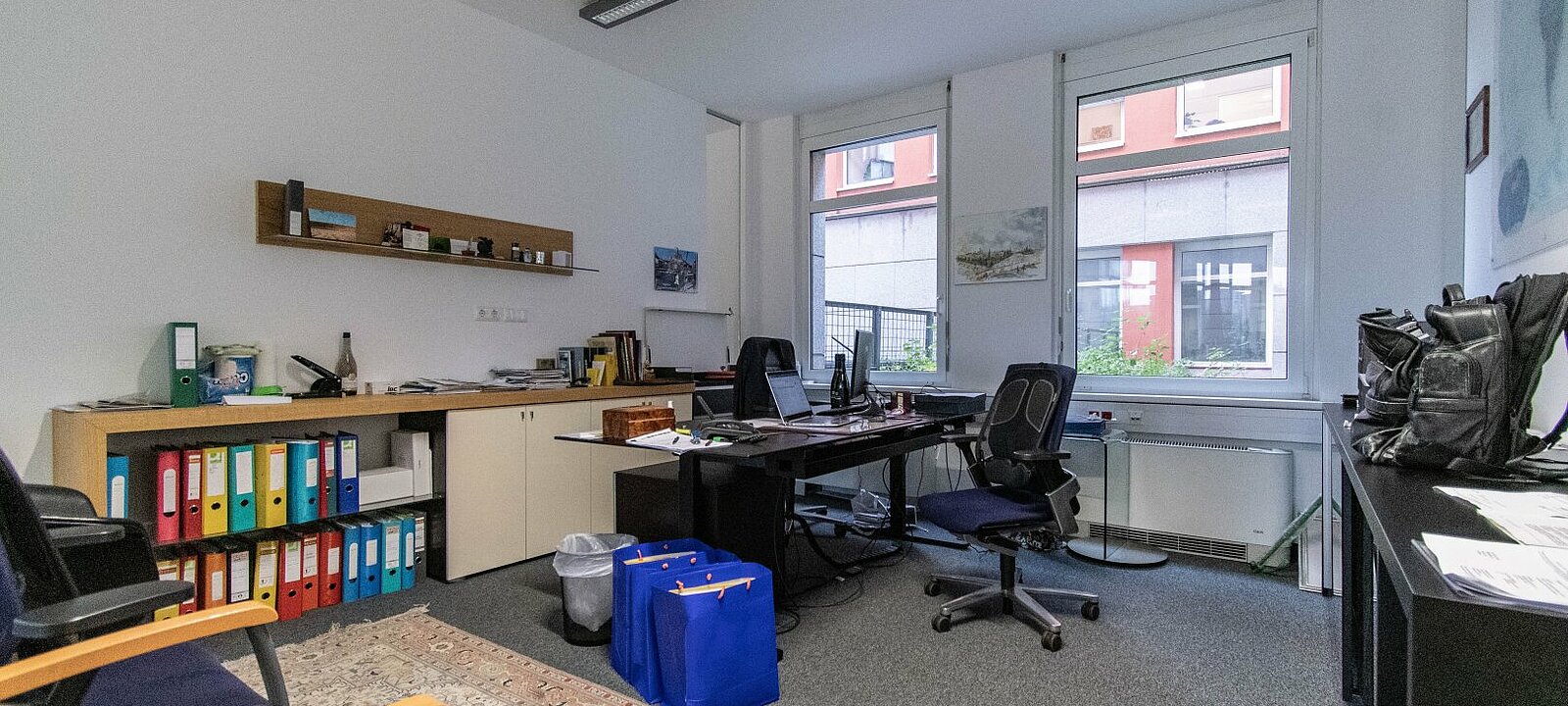 Büro II