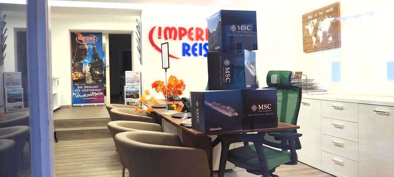 P1010654 (Foto überholt, ohne Möblierung) P1010654 (Foto überholt, ohne Möblierung)