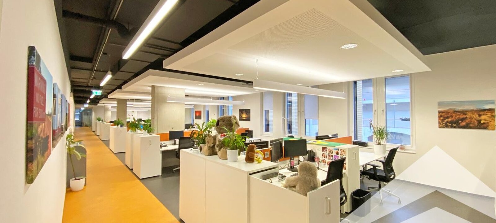 Büroansicht 2 Büroansicht 2