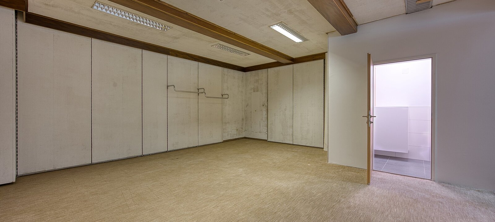 Geschäftslokal-Büro-Lager OG 1 DSC_2405 Geschäftslokal-Büro-Lager OG 1 DSC_2405