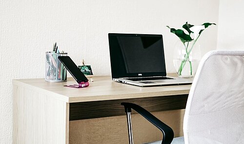Symbolbild Büro