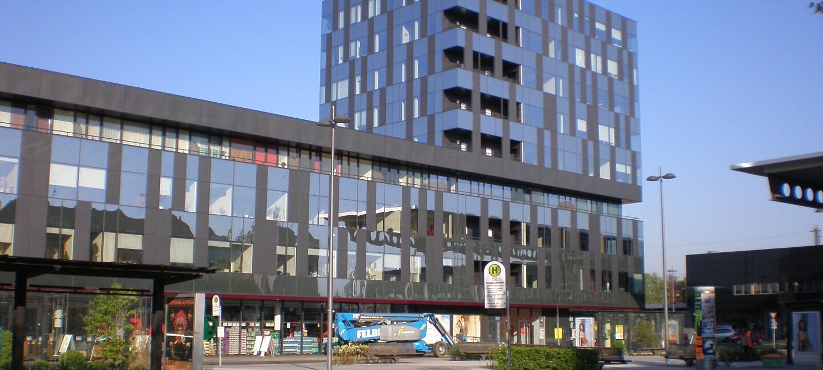 MediaService