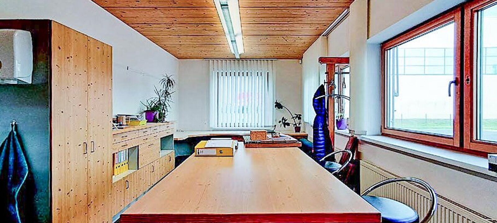 Büro III