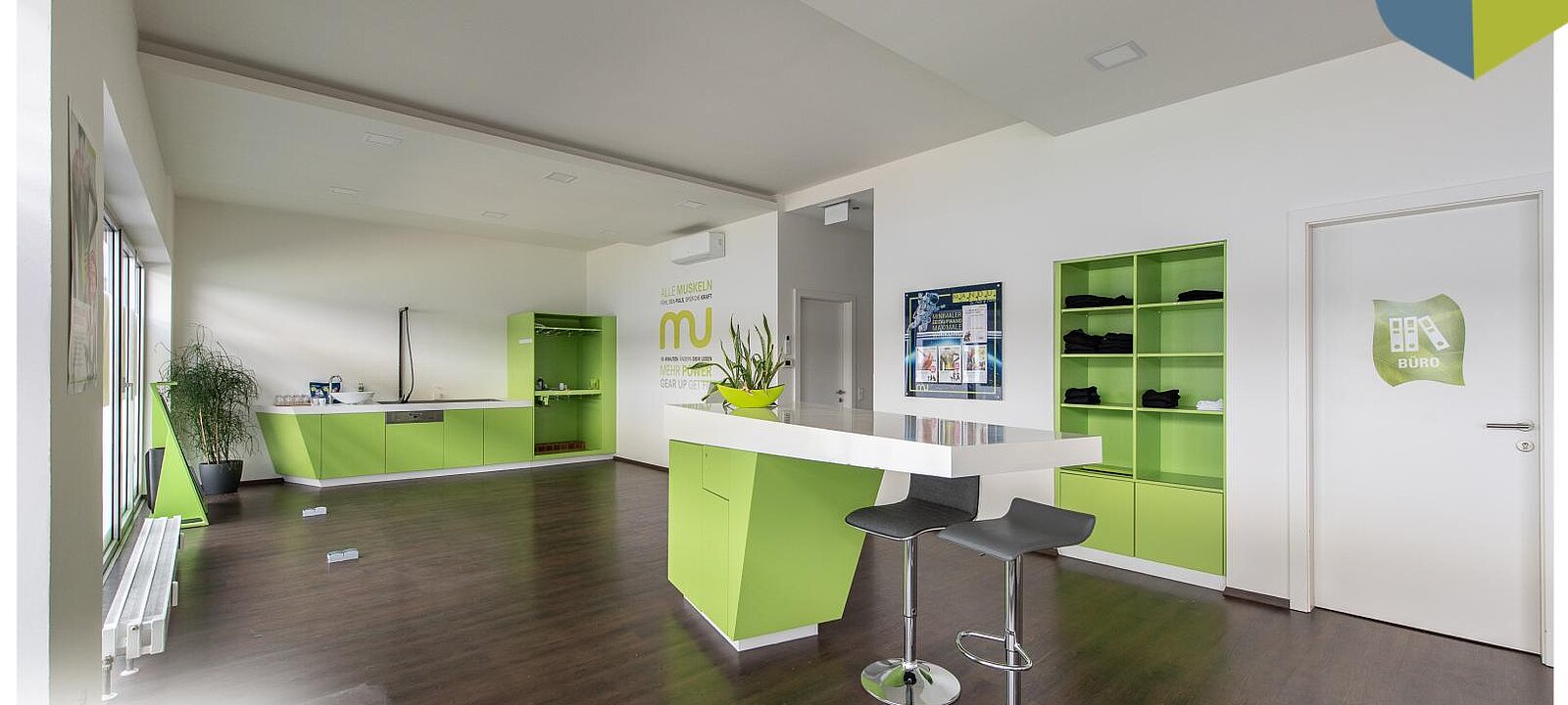 Schöner heller Büro-/ Verkaufsraum