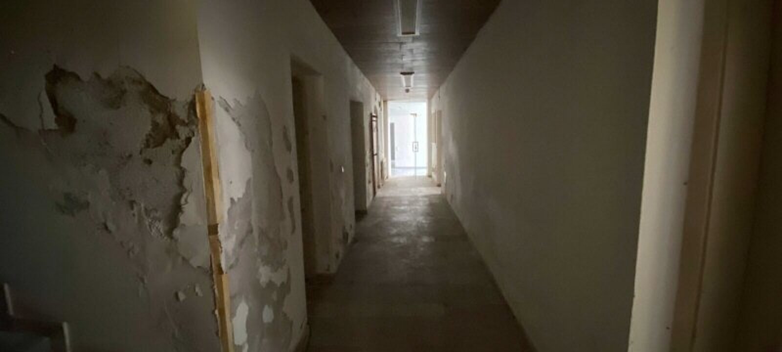Gang-Altbau Gang-Altbau