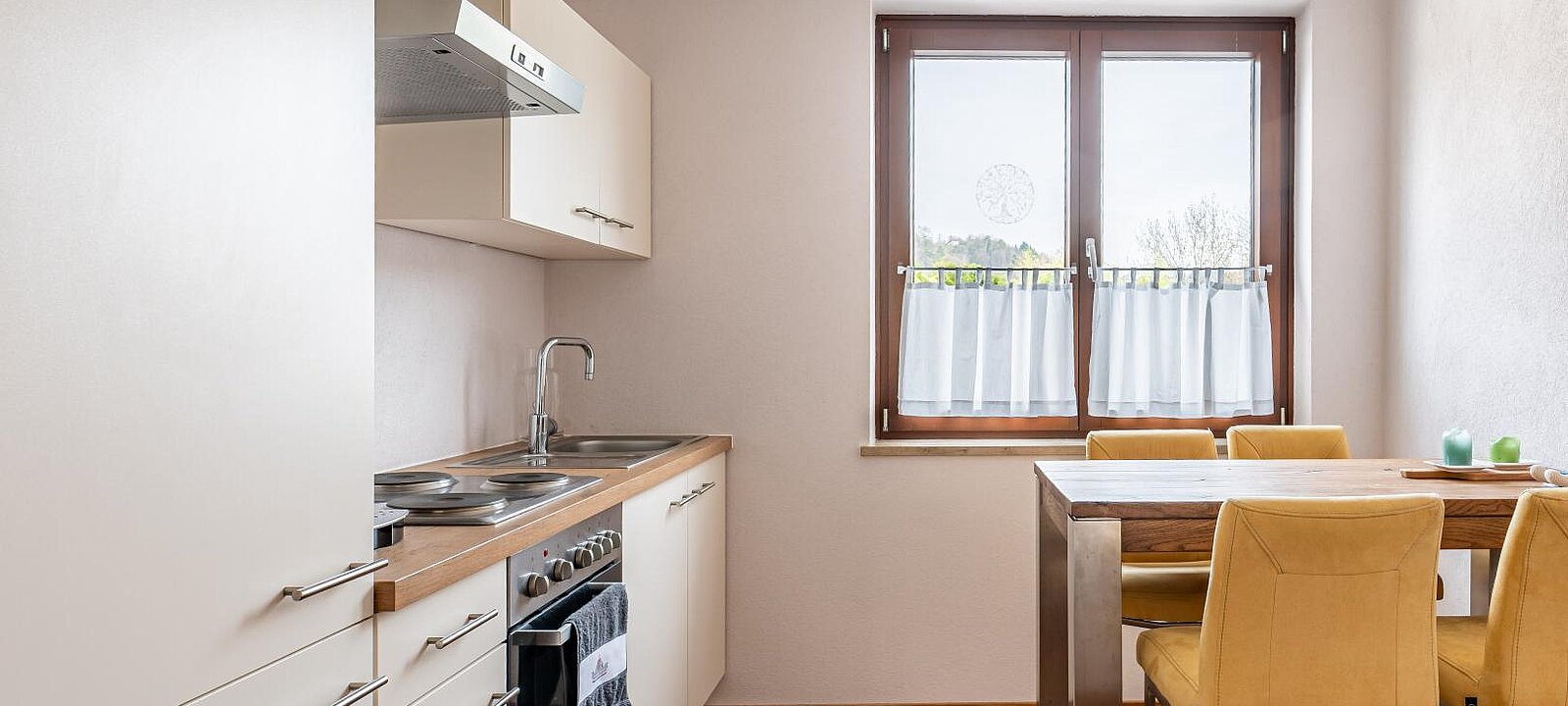 Teeküche OG Teeküche OG