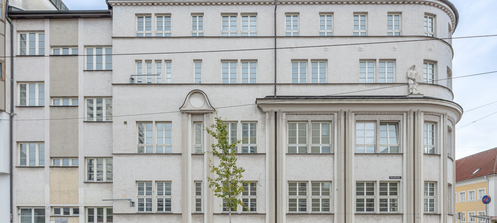 Seitenansicht_Gebäude Seitenansicht_Gebäude