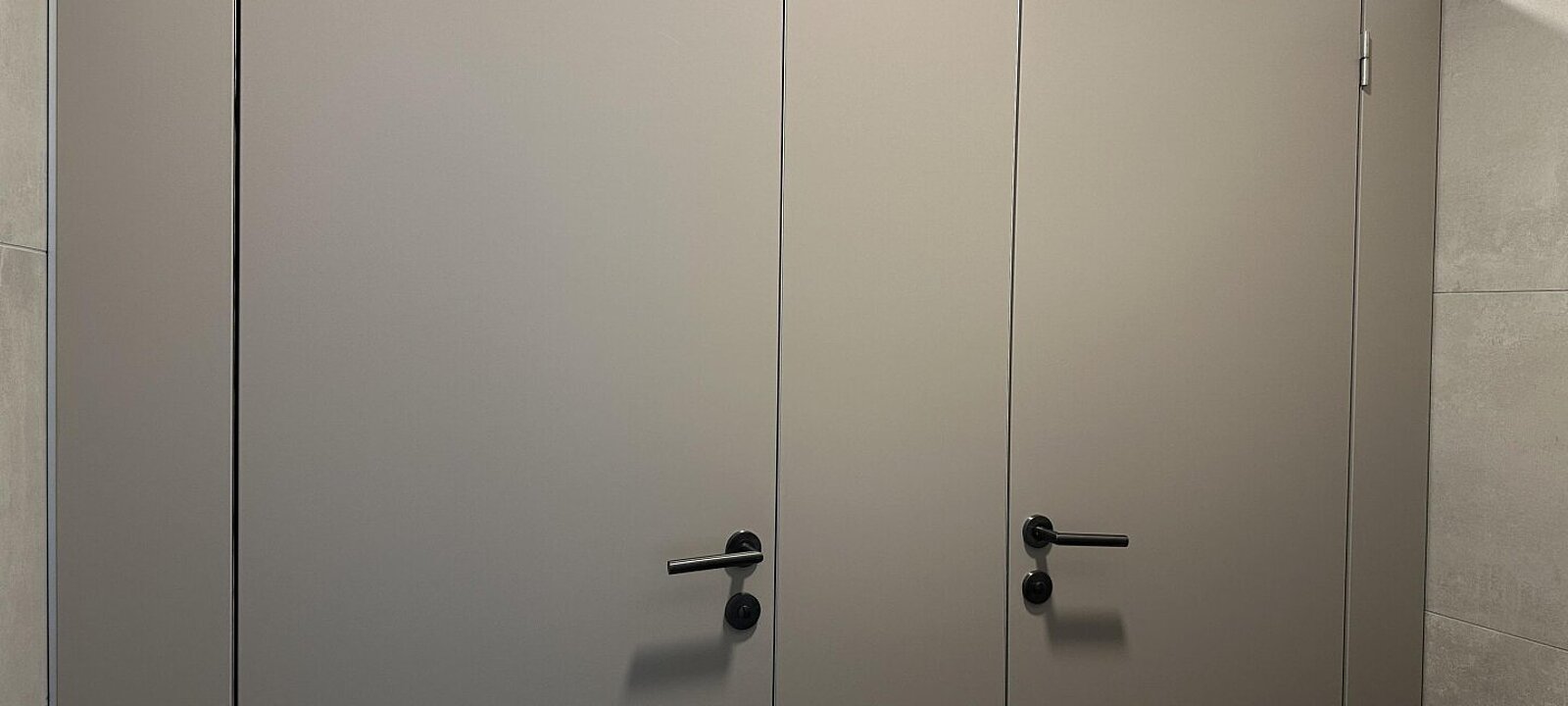 Zwei WC-Einheiten Zwei WC-Einheiten