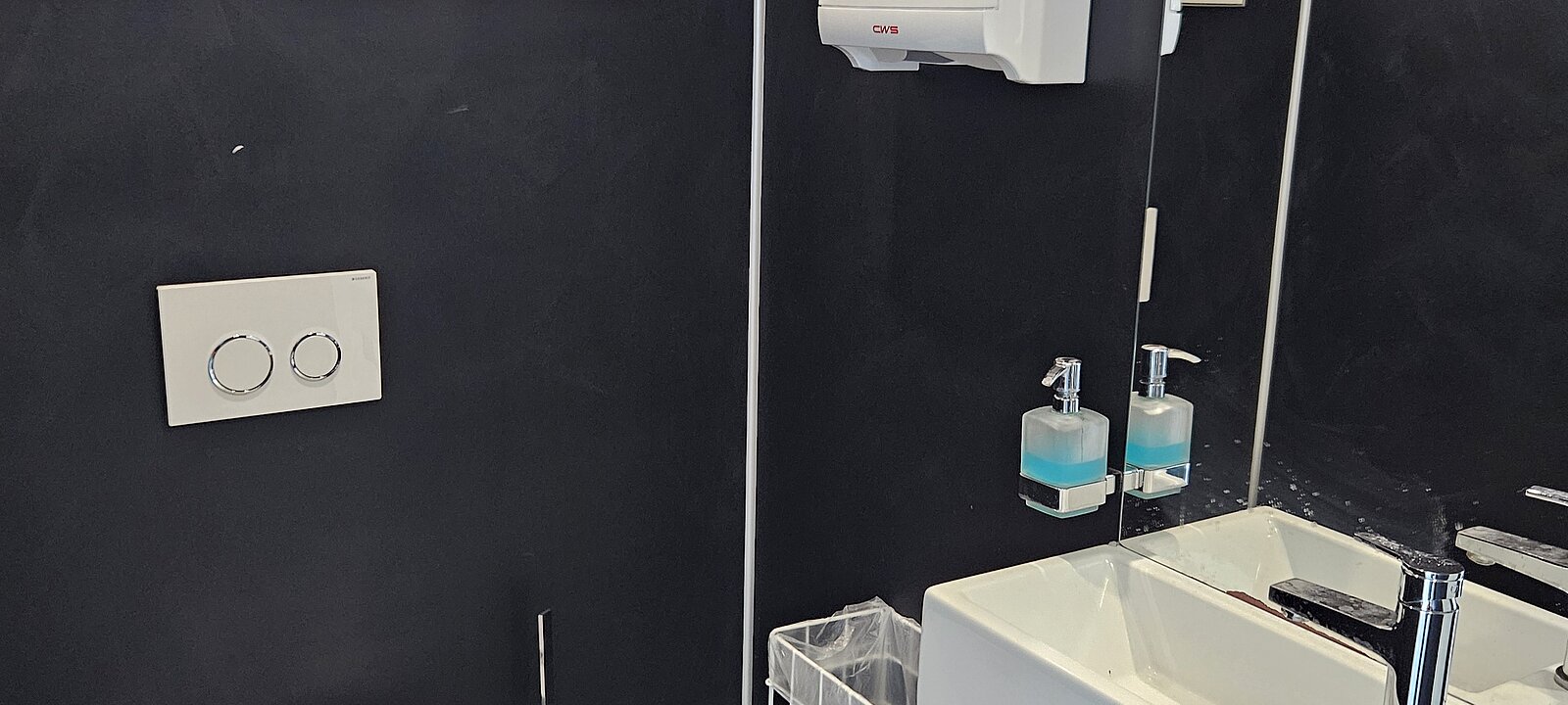 WC Lagerbereich
