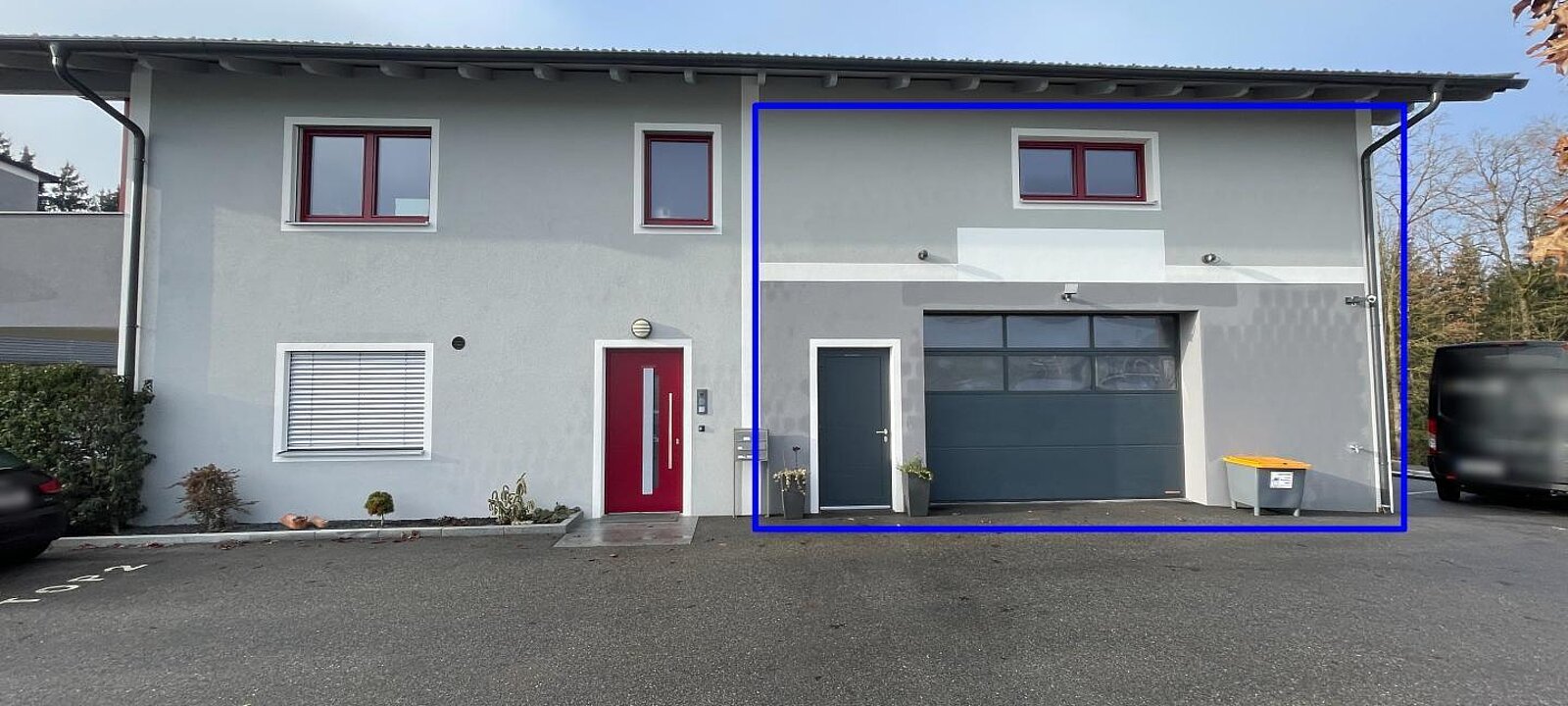 Außenansicht_Haus_Garage