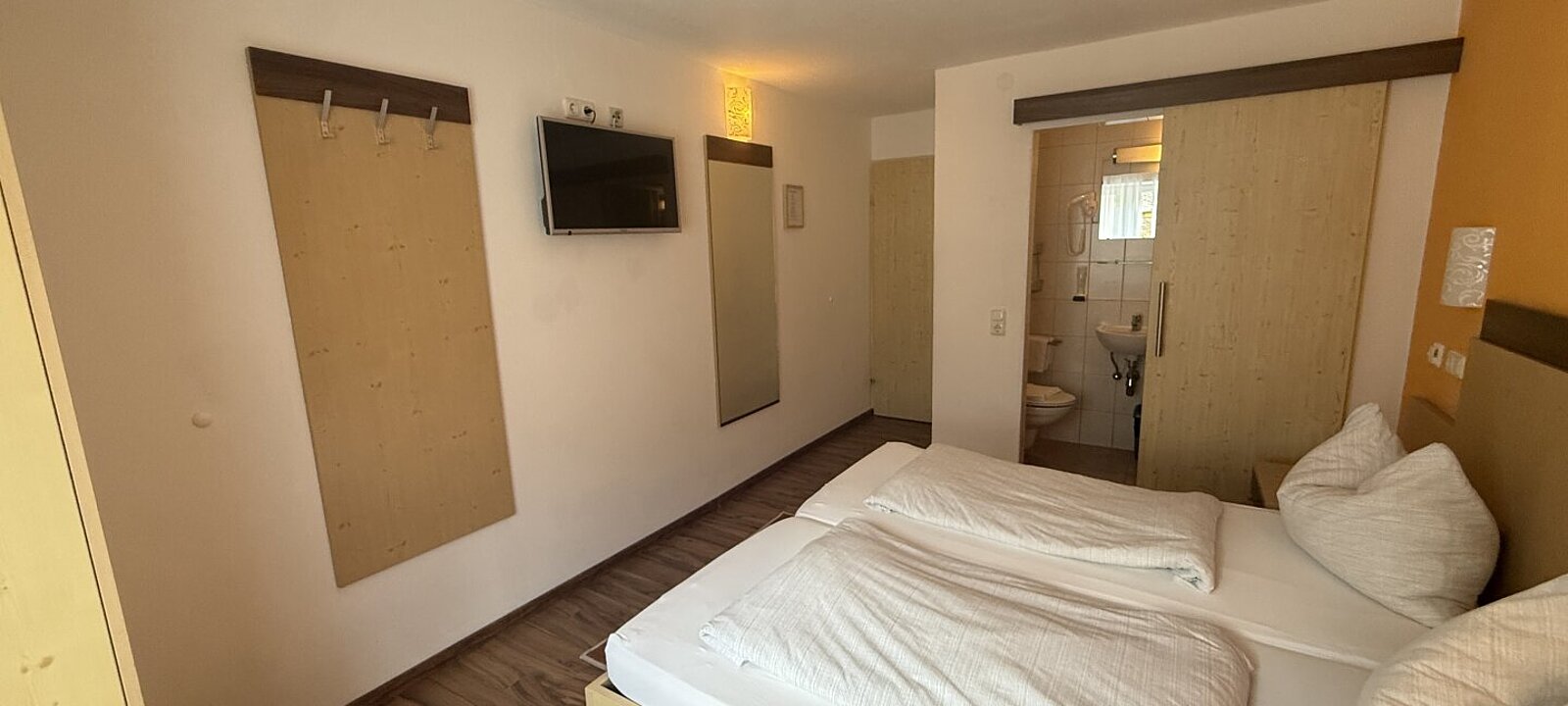 Gästezimmer / Beherbergungszimmer