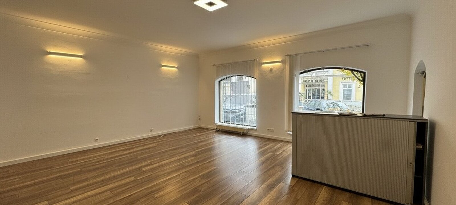 1-Zimmer mit Anschluss Küchenmöglichkeit