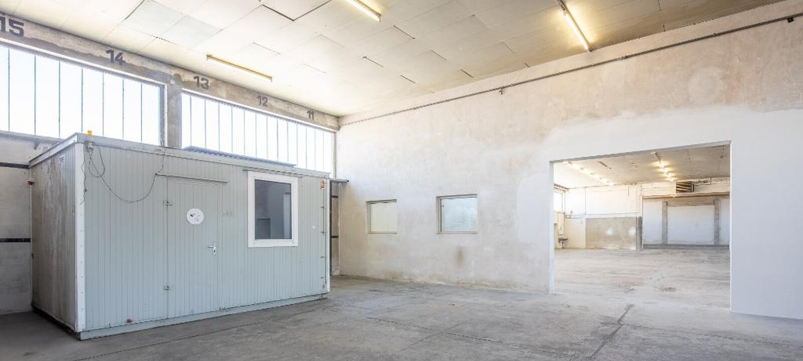 ca. 878 m² Nutzfläche