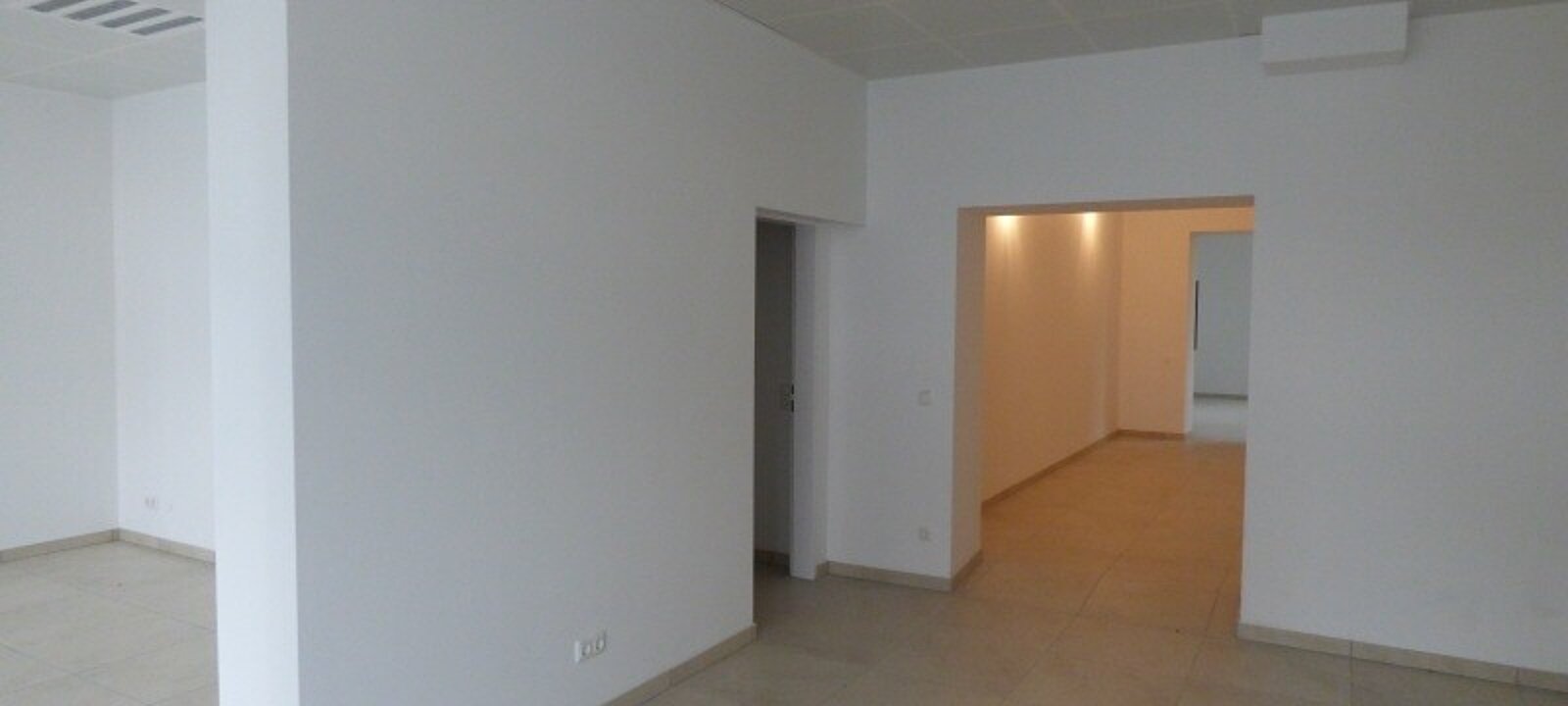 Raum 2 - Raum 3 Raum 2 - Raum 3