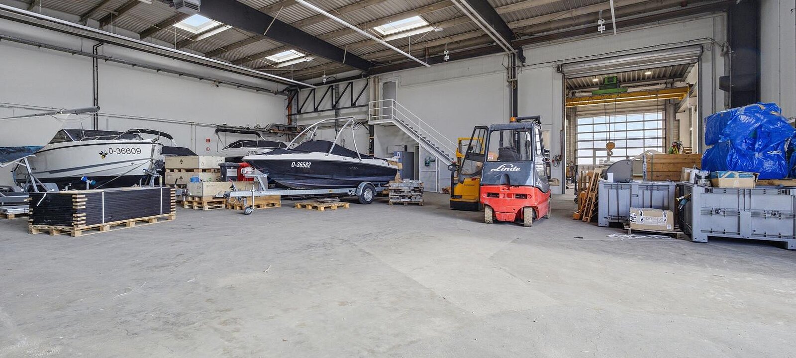 Halle - Innenansicht