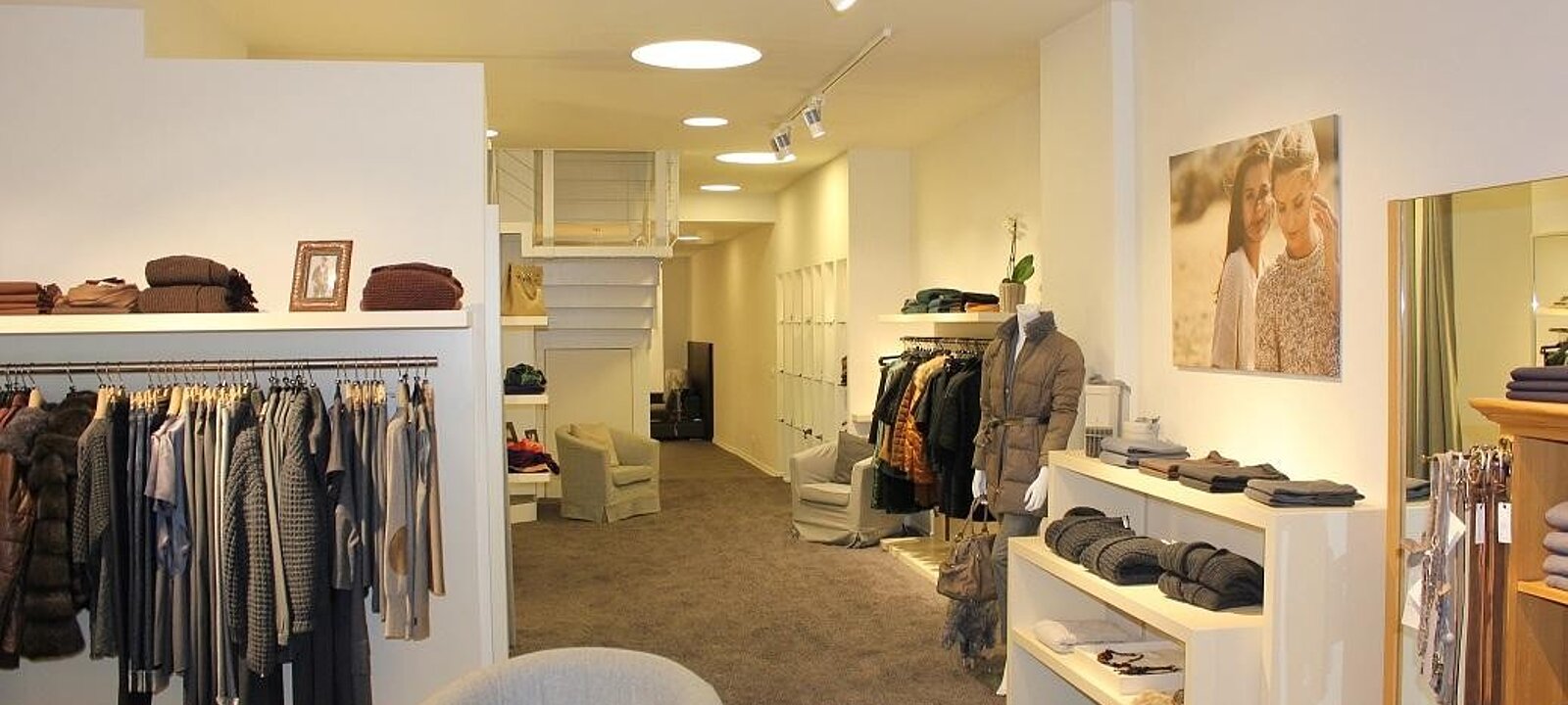 Geschaft-Innenansicht-01-Beispielfoto Geschaft-Innenansicht-01-Beispielfoto