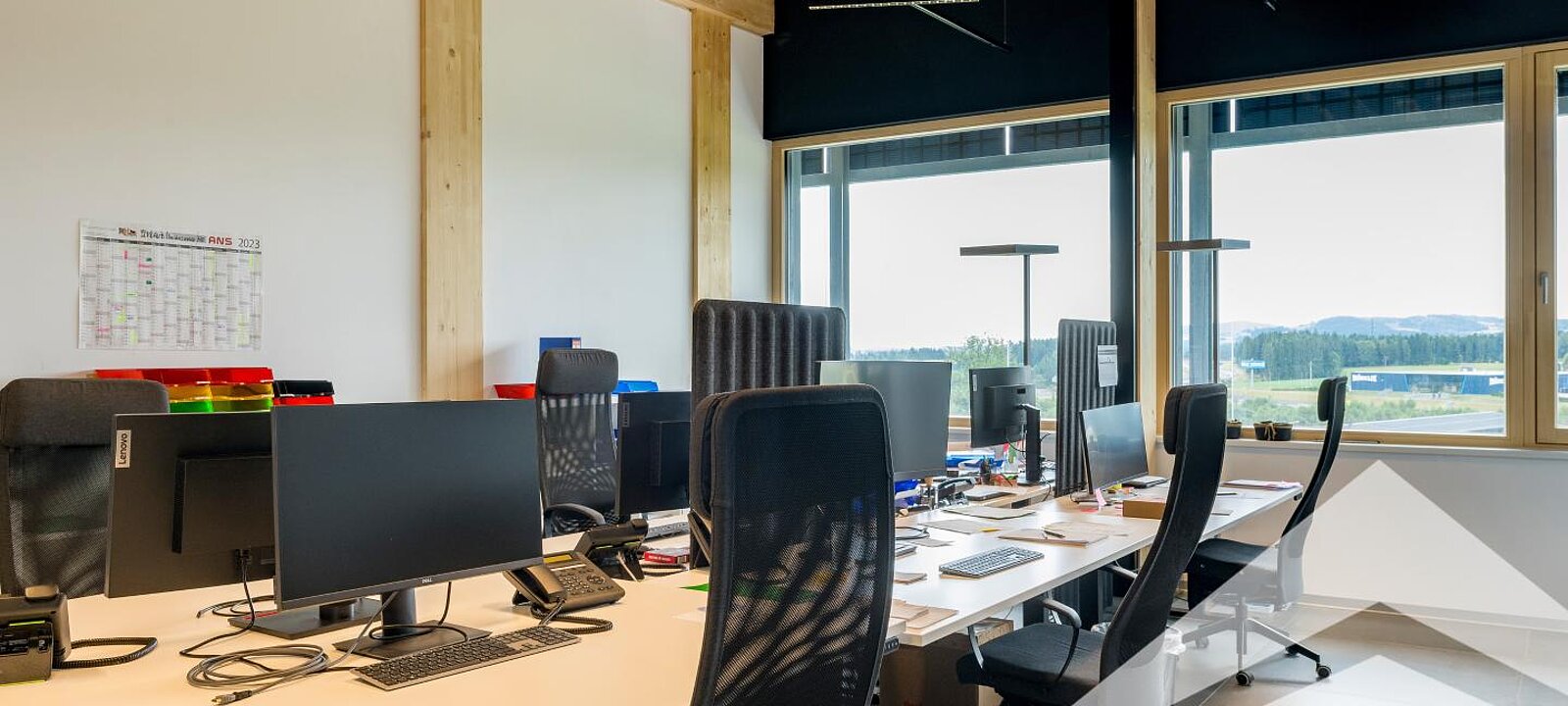 Büroraum für bis zu 6 Personen