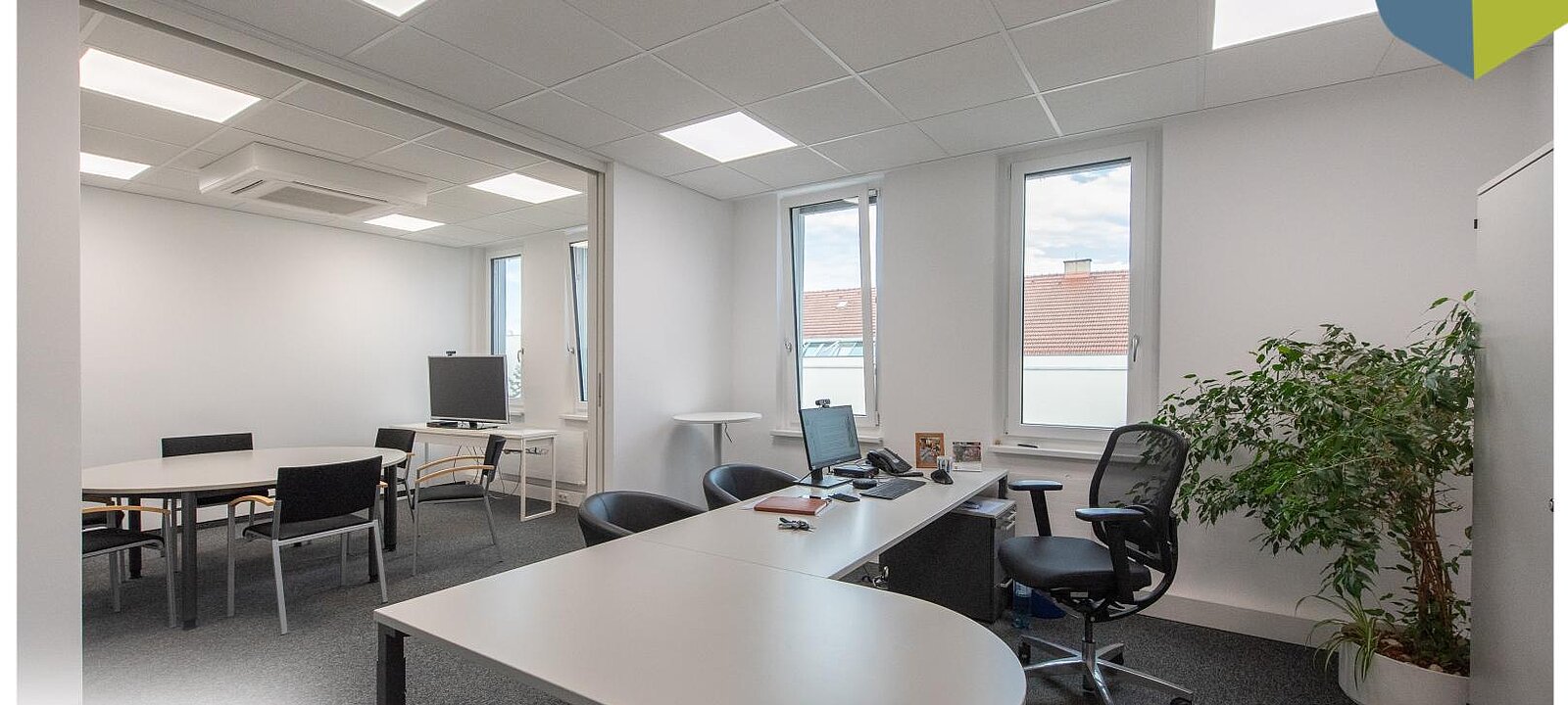 Büro 4. OG teilbar Büro 4. OG teilbar