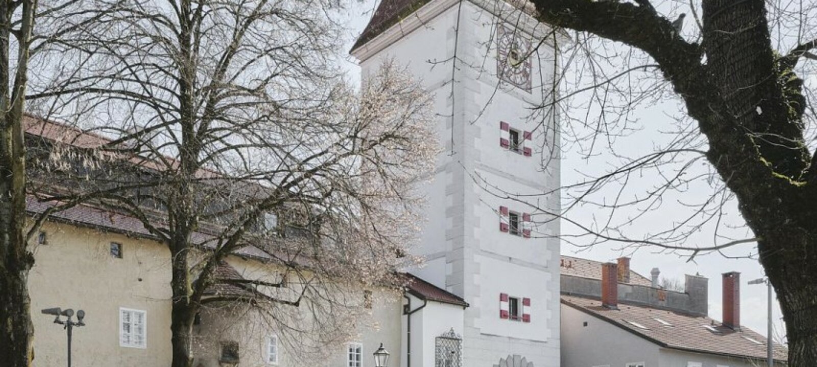 250406-08_wels_haus-am-stadtturm_Außenansicht