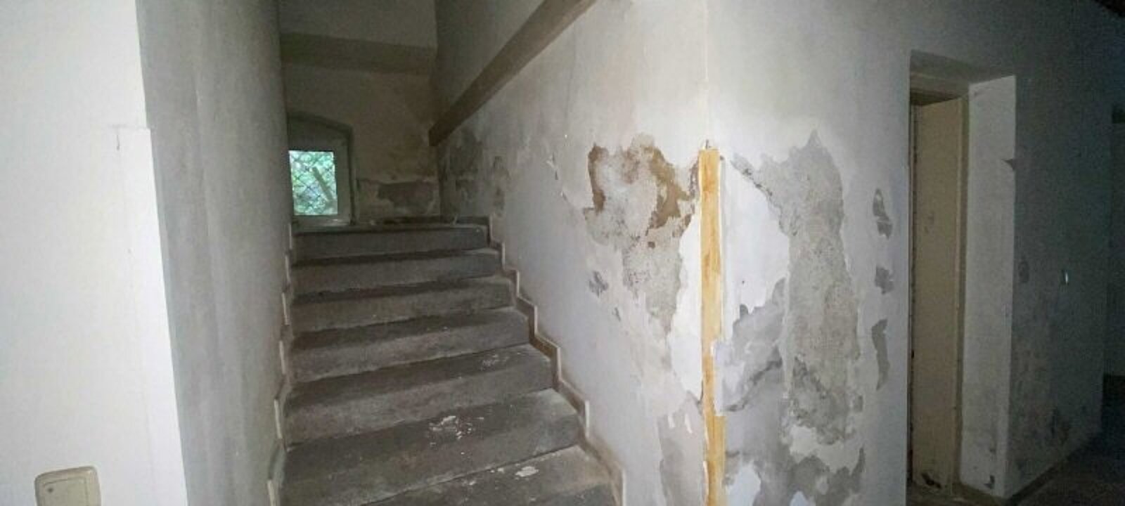 Stiege-Altbau Stiege-Altbau