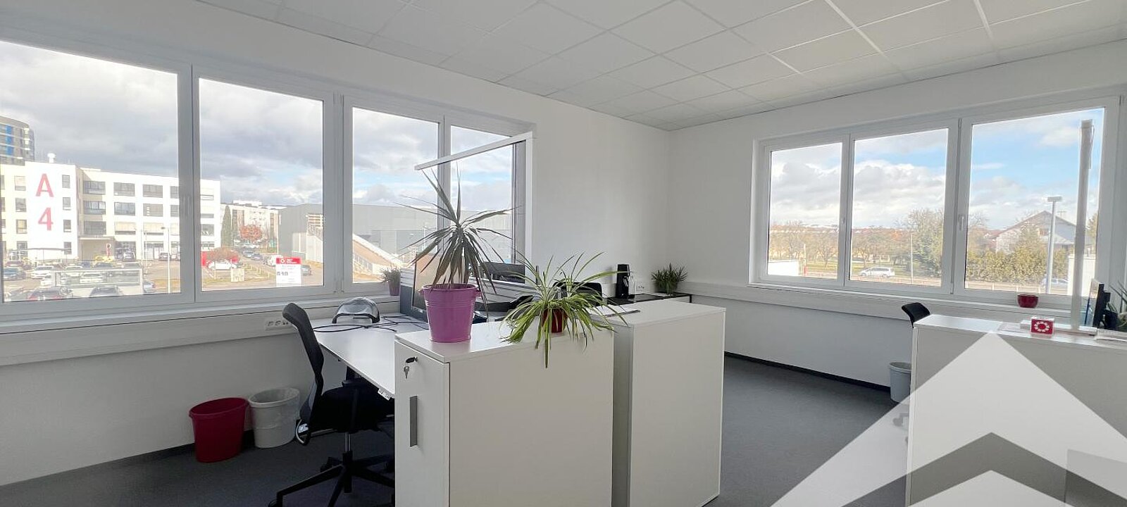 Beispielbüroraum groß