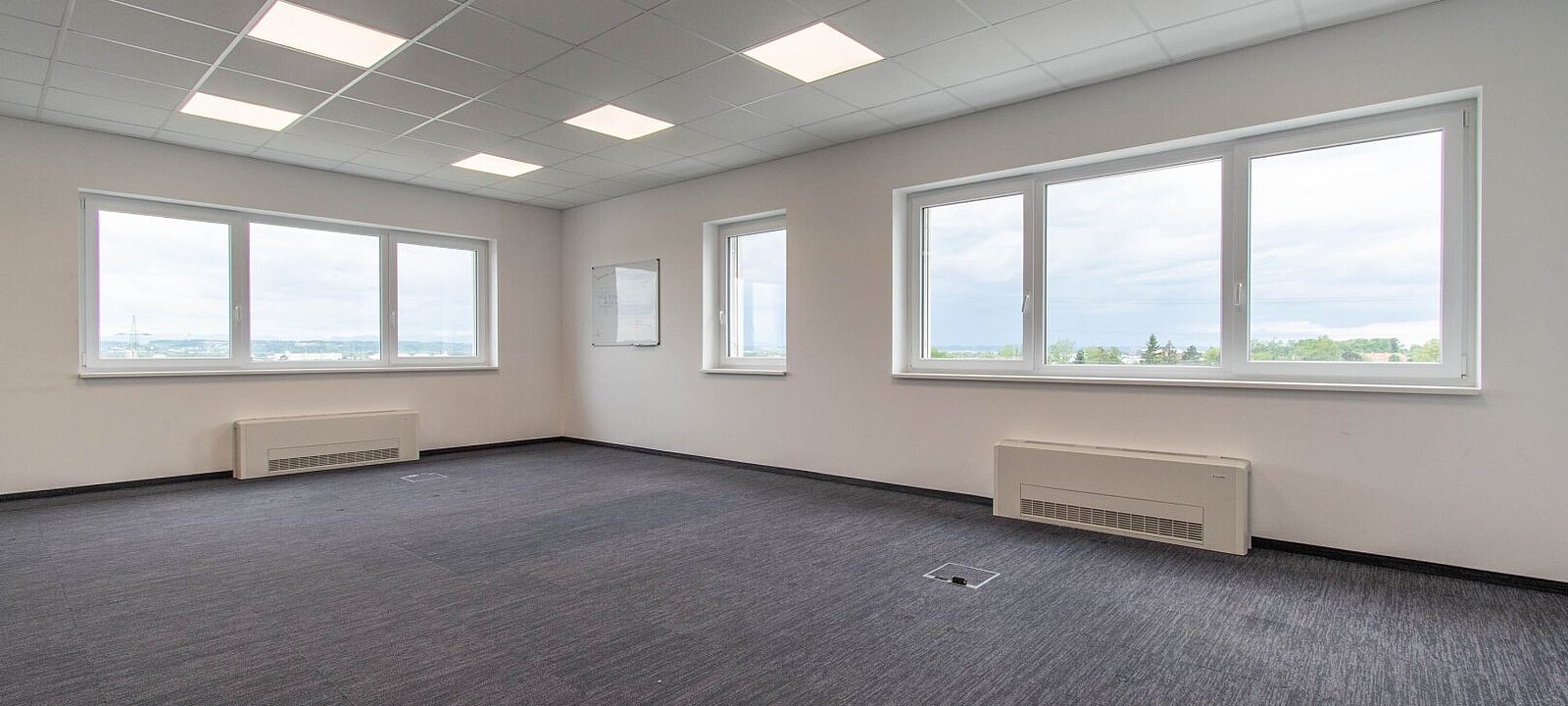 Büro - 4. OG Büro - 4. OG