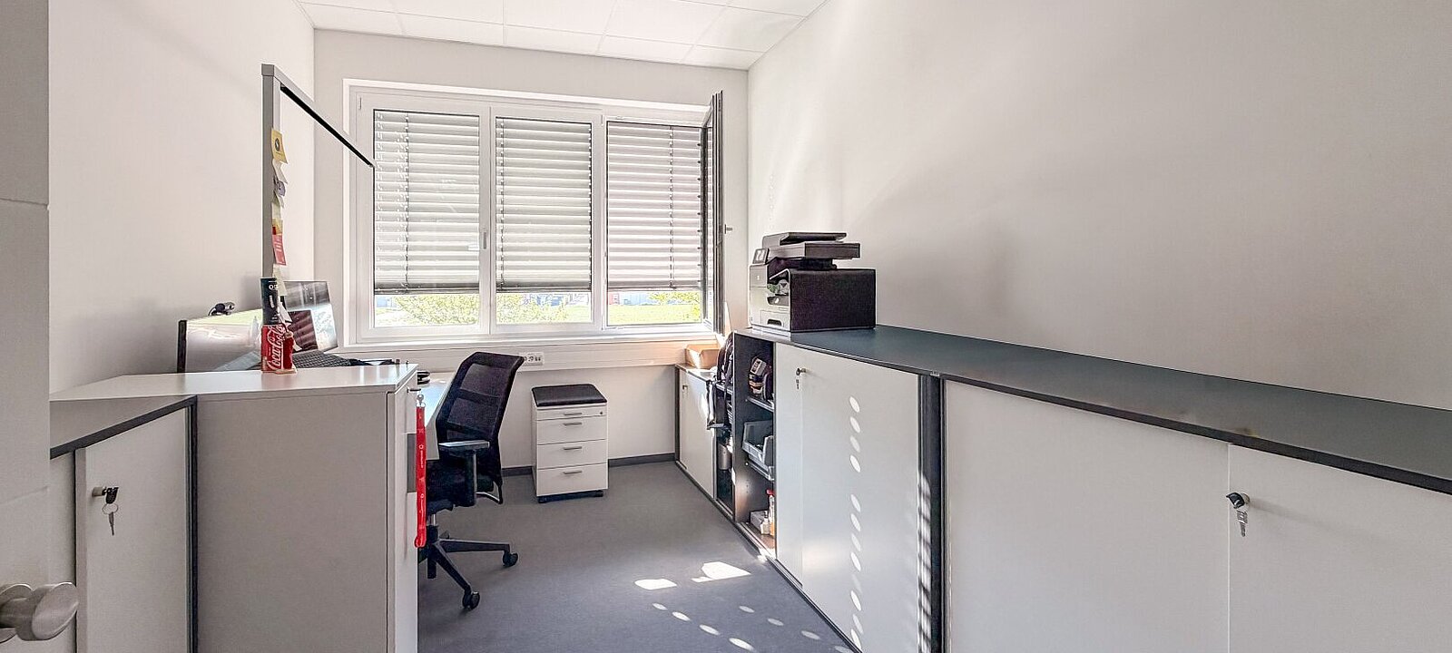 Büro IV