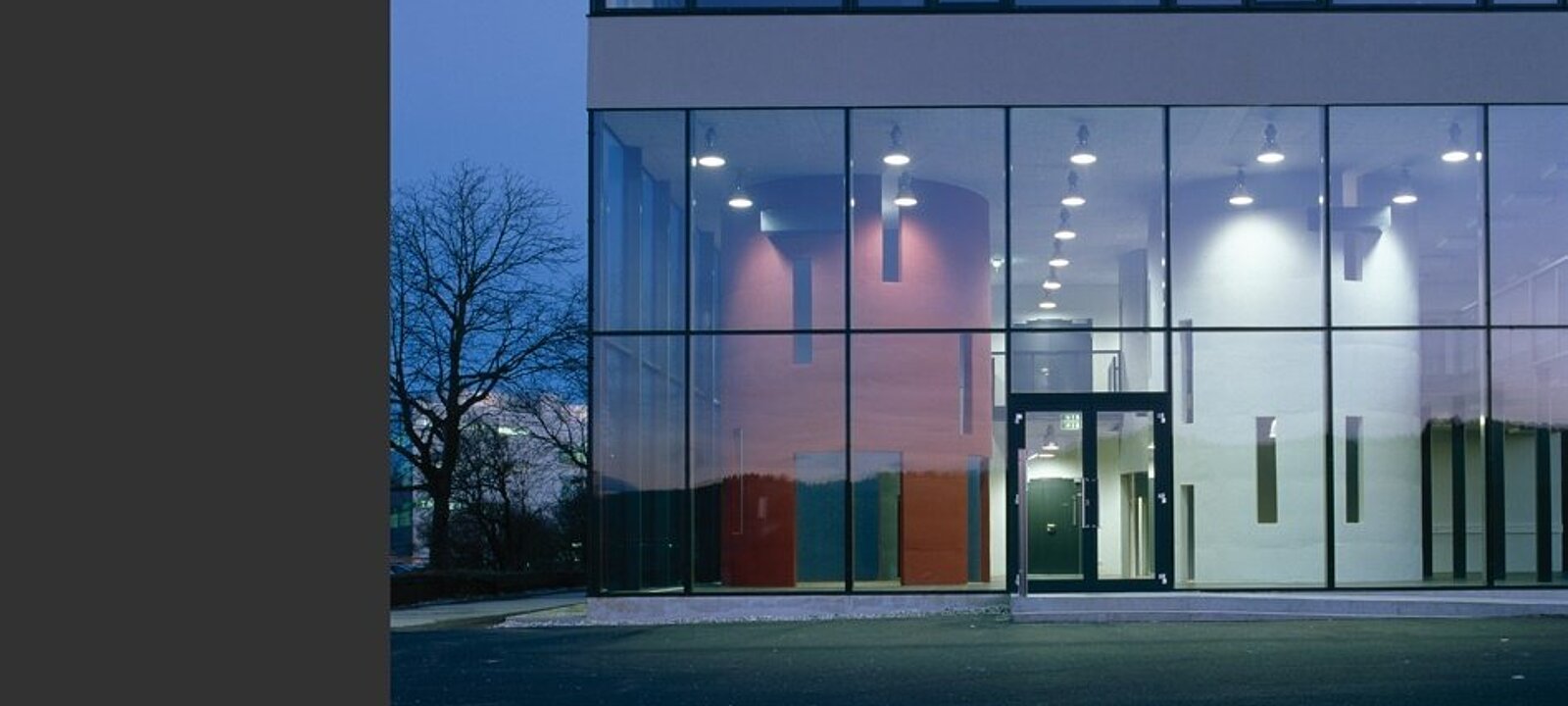 Technologiehaus (1)