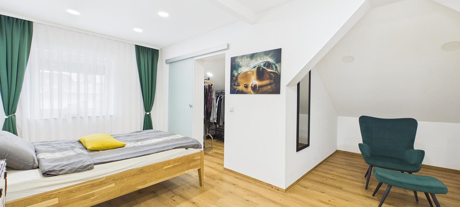 DG Schlafzimmer 1 DG Schlafzimmer 1