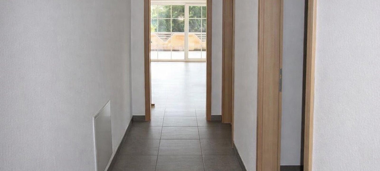 19_Flur_Einliegerwohnung 19_Flur_Einliegerwohnung